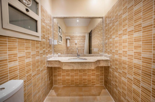 Holidays Express Hotel image 18