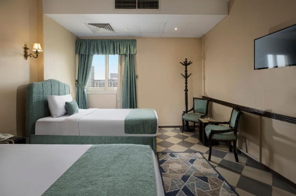 Holidays Express Hotel image 43